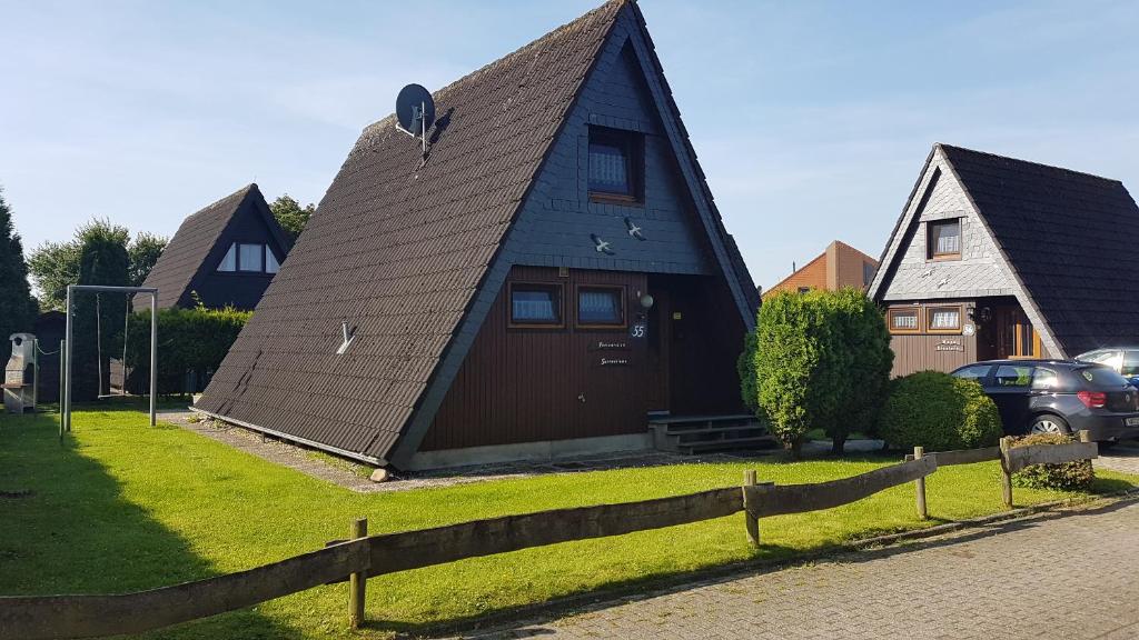 Ferienhaus Sonnenblume,Nordseebad Carolinensiel room 1